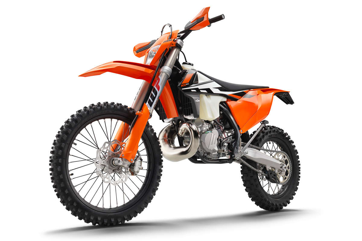 First Look: 2017 KTM 250 EXC & 300 EXC