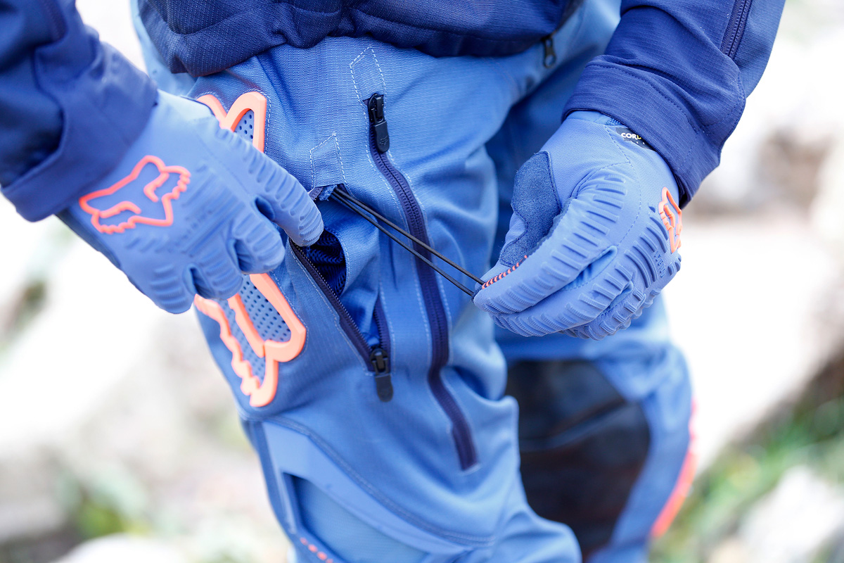 fox-legion-enduro-racewear_tested-nov-16_7m_7288_1200