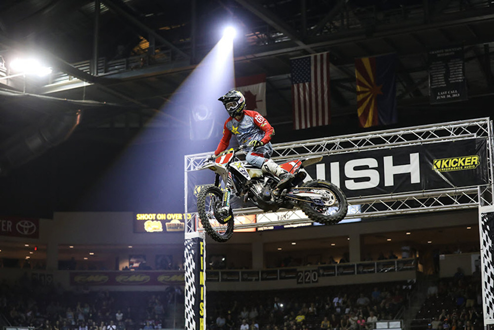 Haaker Wins 2019 EnduroCross round 1 at Prescott Valley