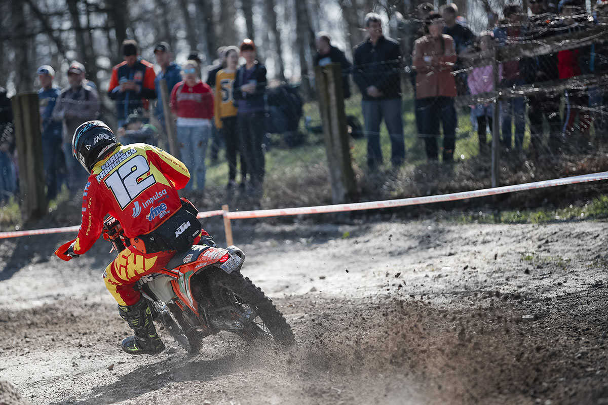 enric_francisco_endurogp_2019_rnd1_560