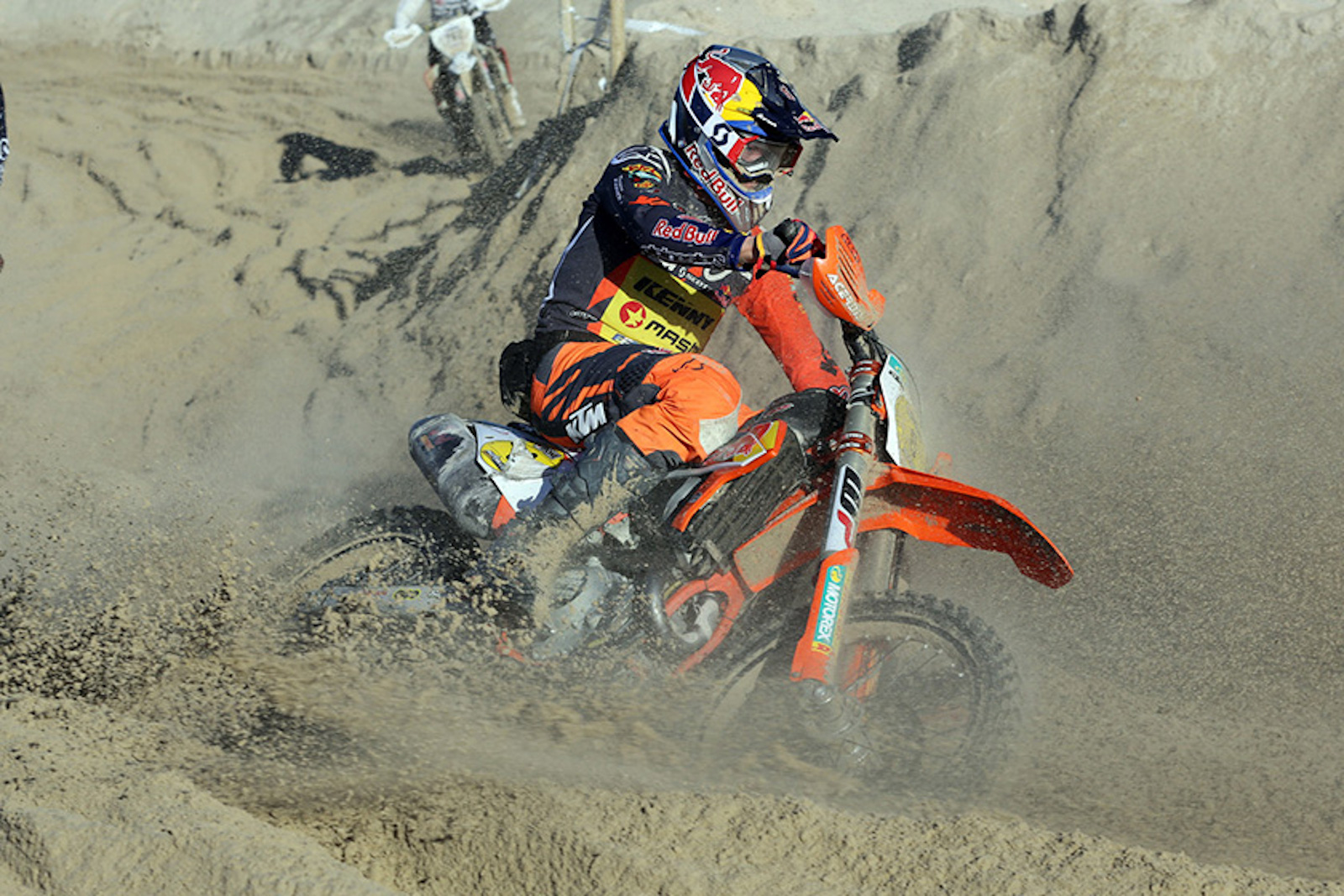 Nathan Watson switches from Enduro to race 2019 MX of Nations 