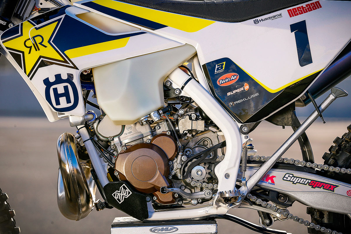 husqvarna_te300i_alestrem_2018_7m_5671_enduro21_560