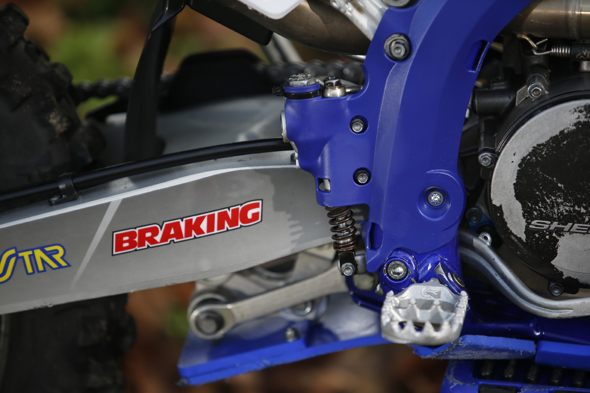a-201112_sherco_300se_factory_hamish_macdonald0128