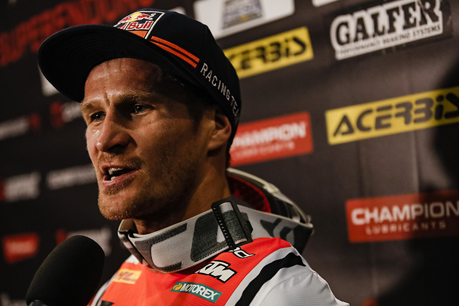 5 Minutes: Taddy Blazusiak – SuperEnduro, British mud and GasGas 