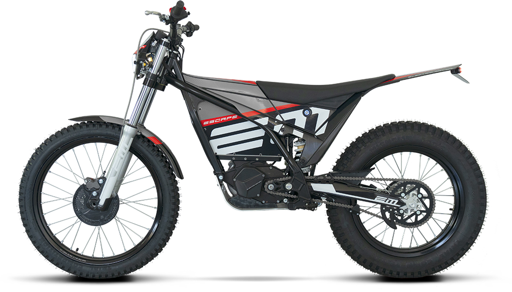 Off-road underwater – two-strokes can’t do this
