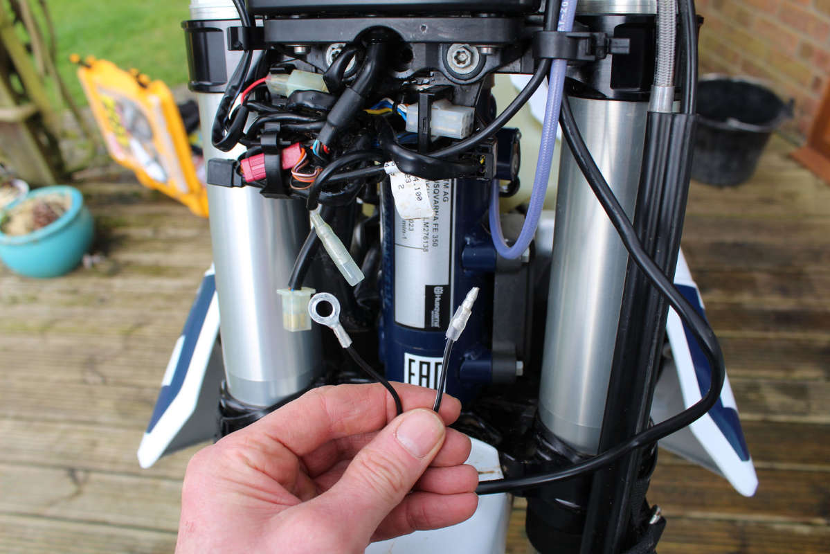 fitting_a_kill_switch_new_wiring_560