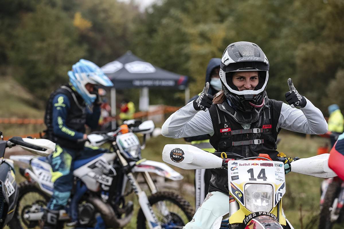 5 minutes: Sandra Gomez – First female to finish Romaniacs Gold Class
