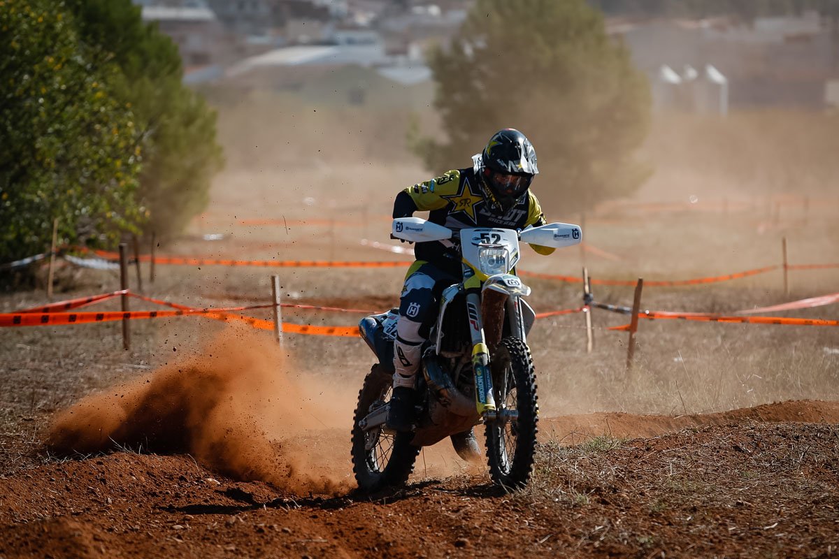 5 minutes: Alfredo Gomez – Eyes set on the Red Bull Romaniacs