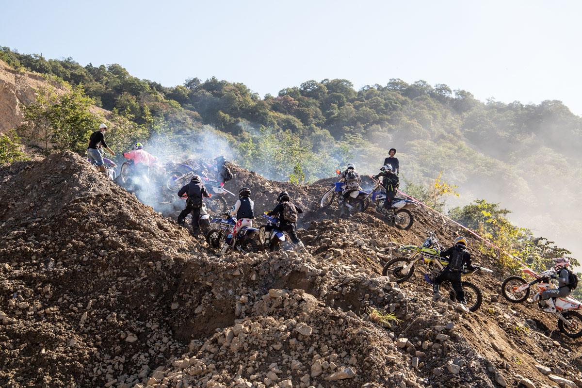 cross-mission-shikokuberg-hill-struggles