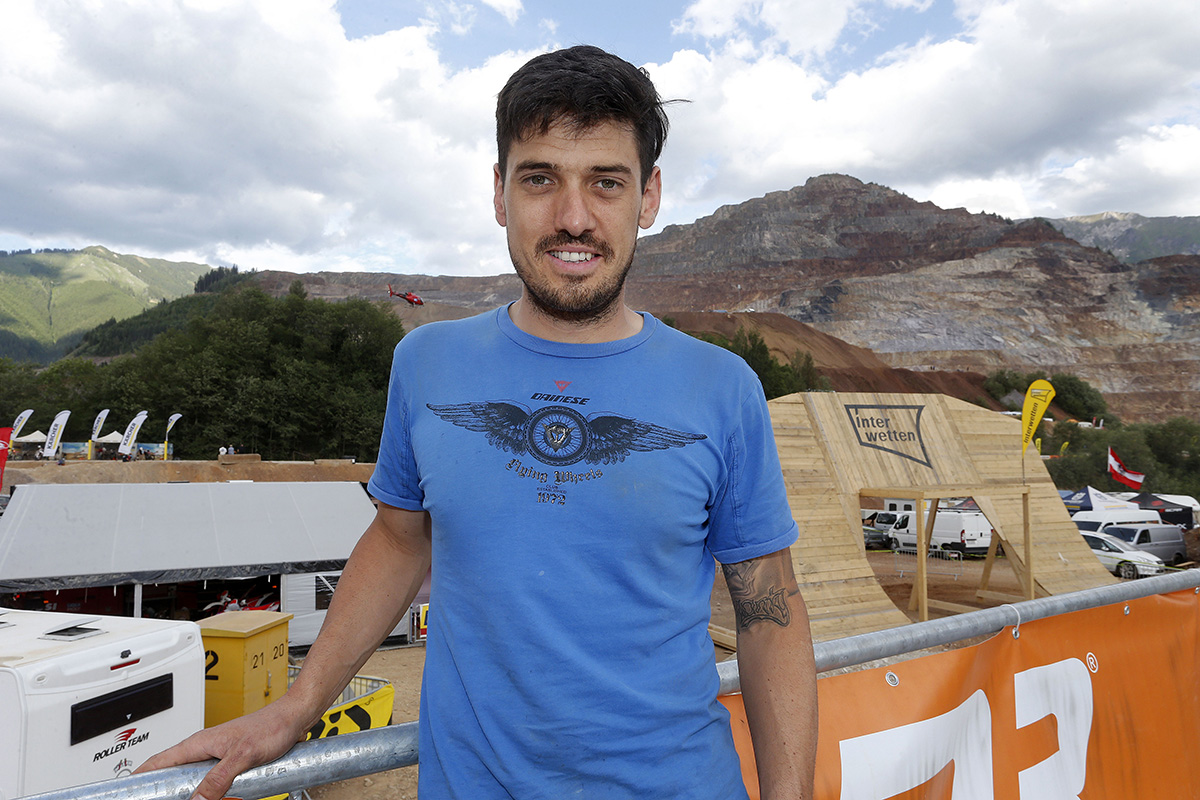 Isle of Man TT winner Hillier to race Dakar Rally