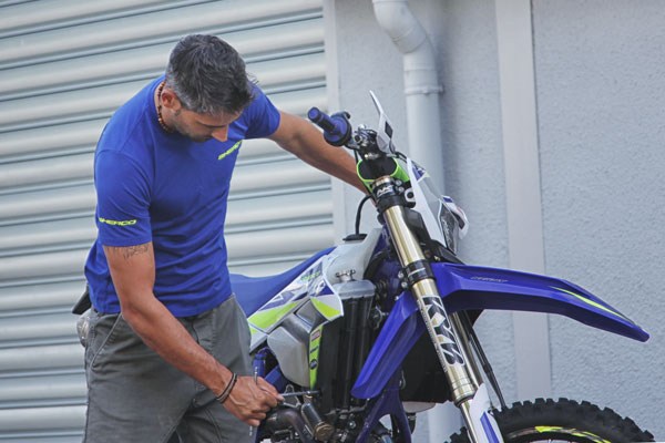 mechanics-blue-t-shirt_1