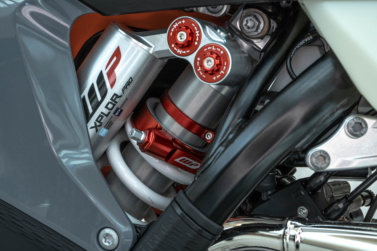 New WP XPLOR PRO Enduro shock absorber