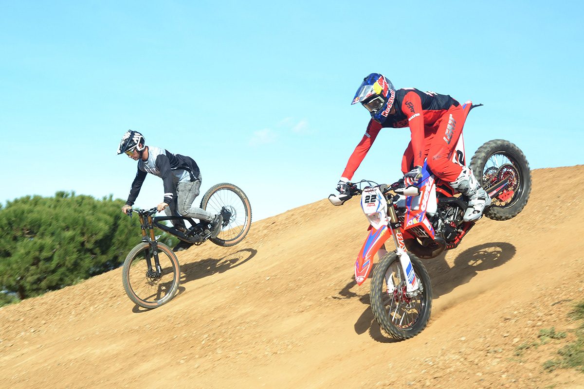 Take the #GALFERSTOPPIE Challenge – win new brake parts for your bike