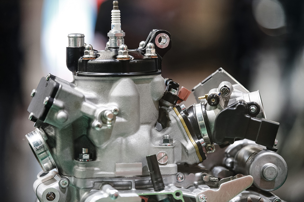 Fuel injected, 300cc Yamaha two-stroke engine for enduro anyone?