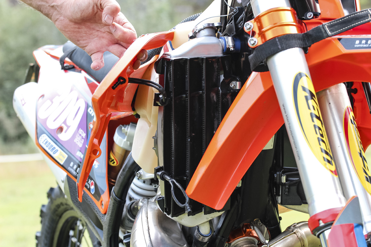 57rosie_rowett_isde_ktm