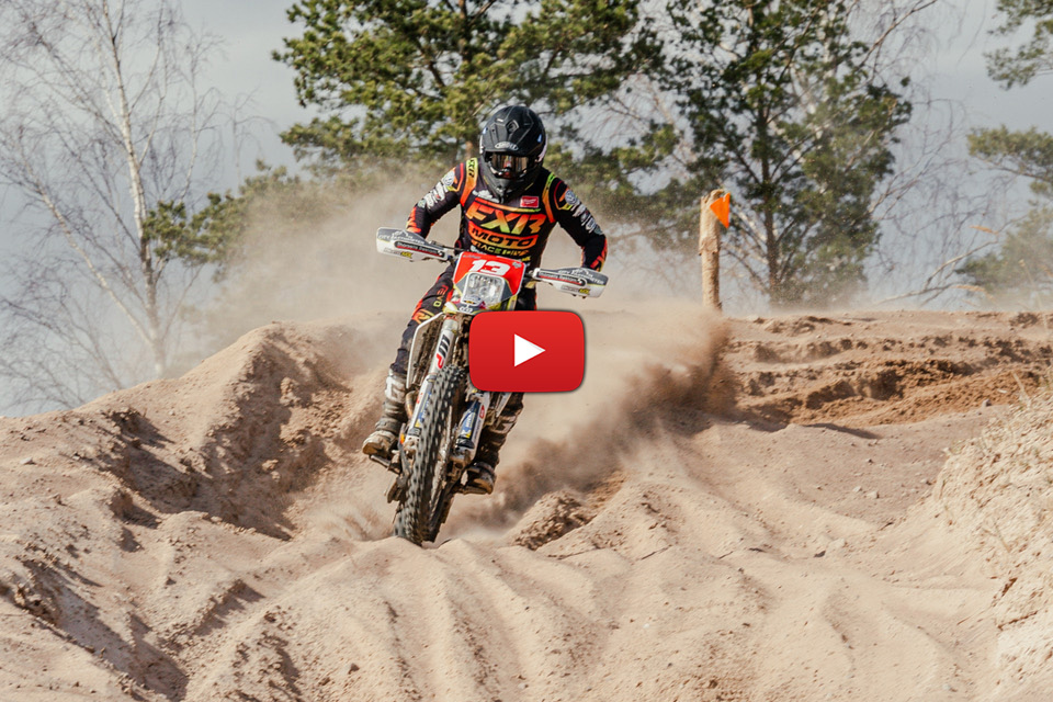 2022 Swedish Enduro Championship: Albin Elowson wins round 1 – onboard Swedish sand action