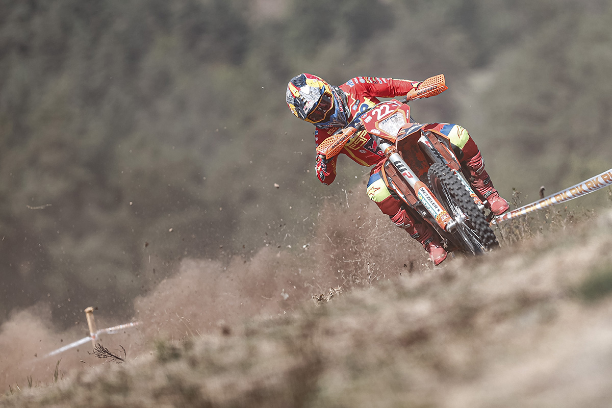 2022 ISDE France results: Spain lead overall as Josep Garcia sets a blistering pace