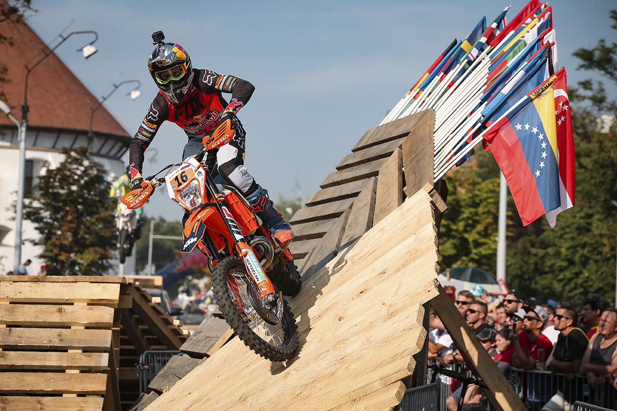 2022 Romaniacs: “New levels of crazy” – street prologue returns with figure 8 course