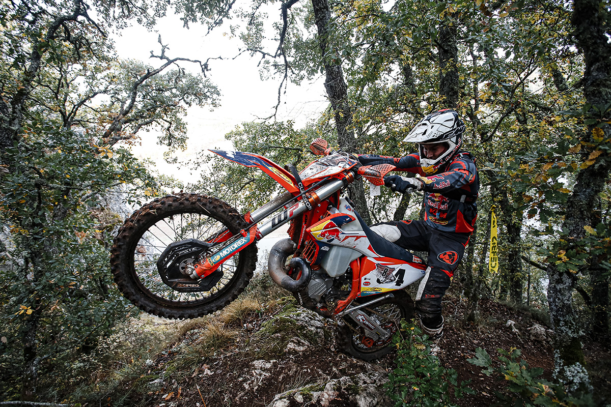 2022 Hixpania Hard Enduro results: Trystan Hart wins day 2 extreme race as Roman suffers bike problems  