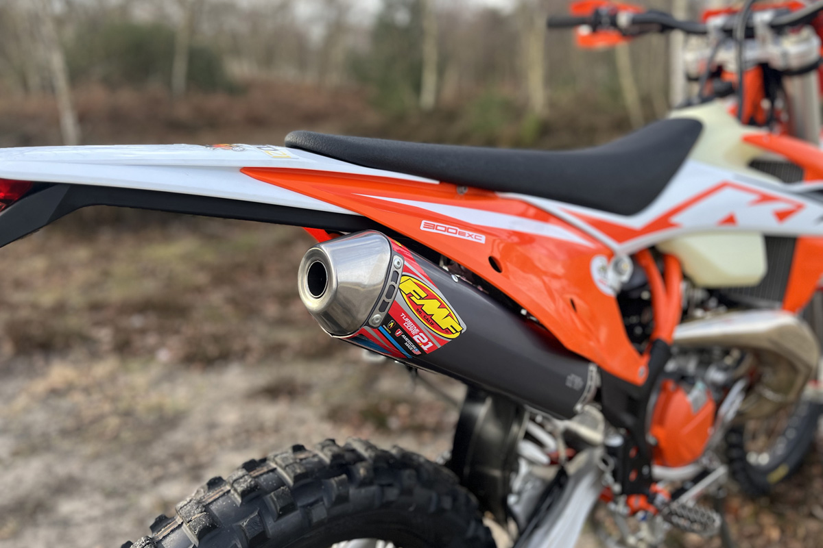 fmf_gnarly_flat_side_turbinecore_enduro2100008