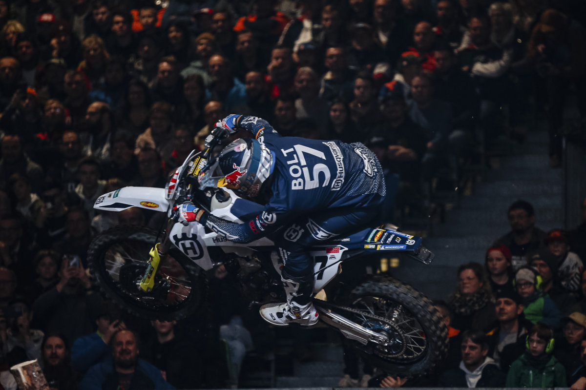 2023 SuperEnduro: Billy Bolt wins round 2 in Germany – Jonny Walker puts Billy against the ropes