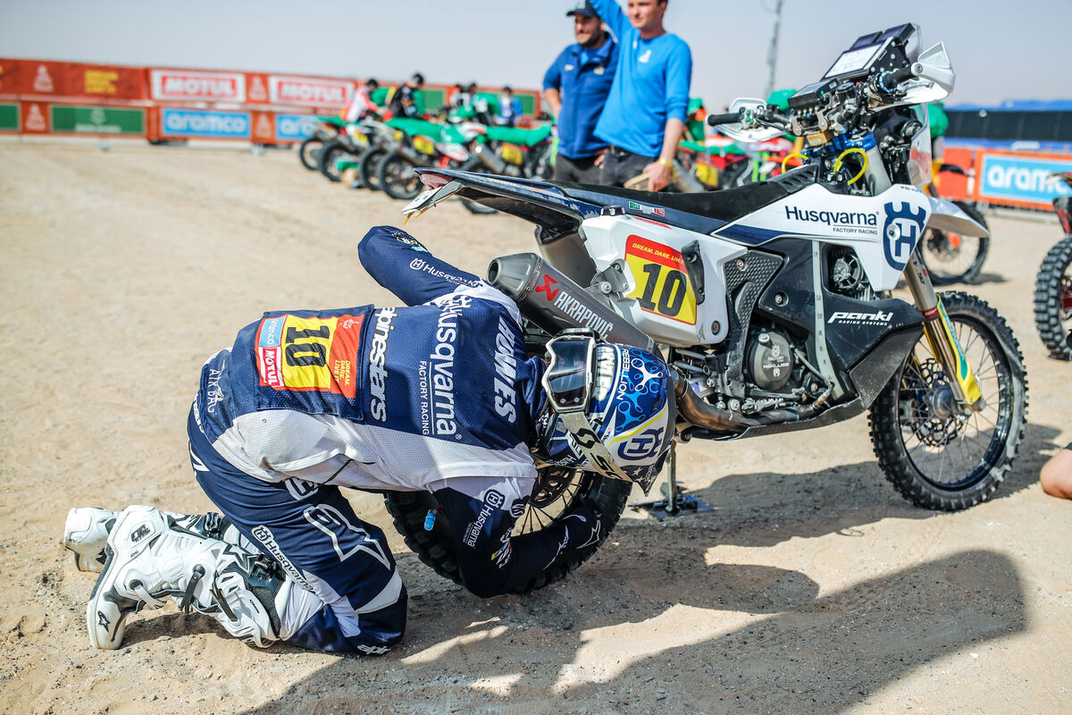 Dakar ’23 daily notebook: what maintenance are RallyGP riders doing on their bikes?