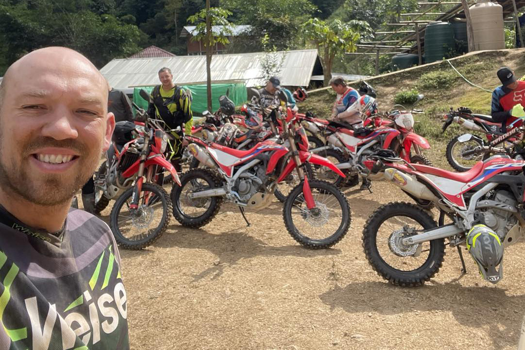 Ride enduro with IOM TT winner Peter Hickman