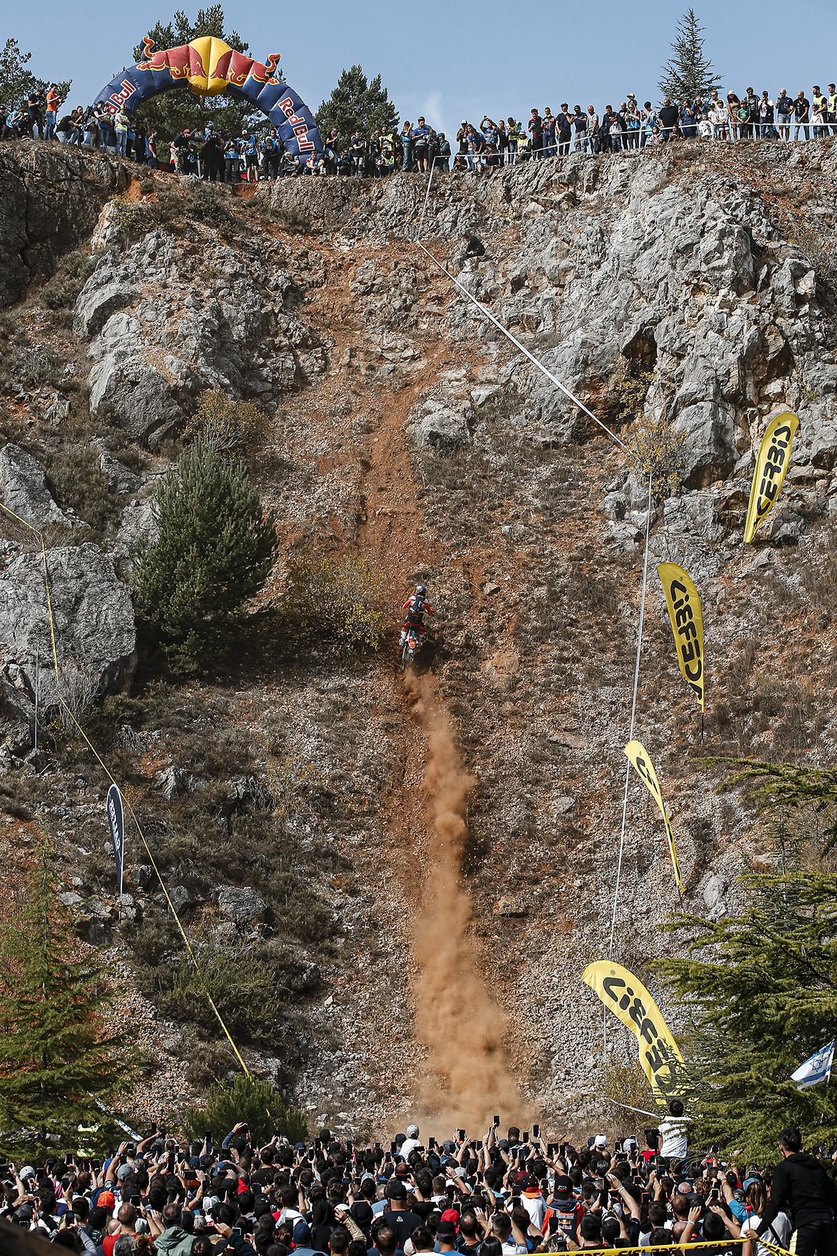 manuel-lettenbichler_hewc_2022_rnd8_hixpania-hard-enduro_15566