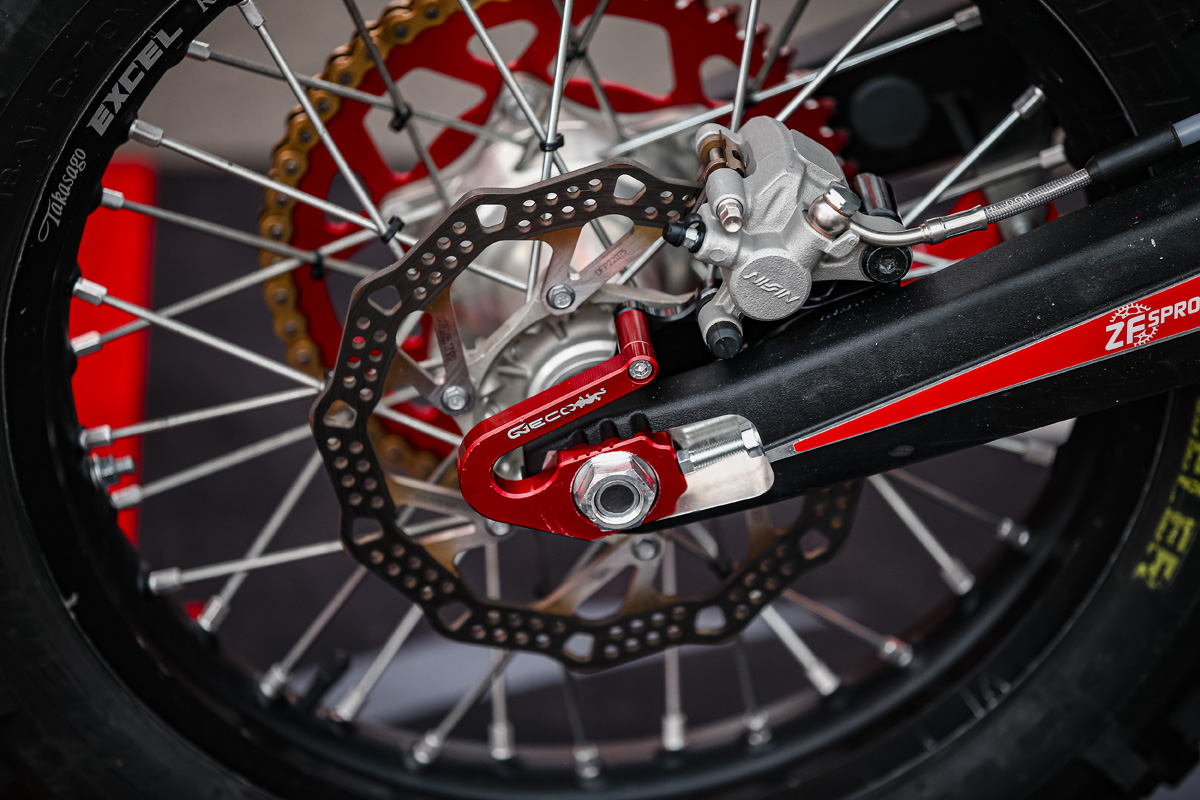 new-galfer-disc_endurogp_spain_0295