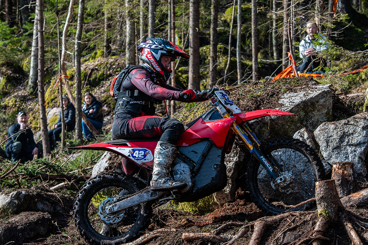 5 minutes…Video creator and racer Eddie Karlsson talks Stark Varg 