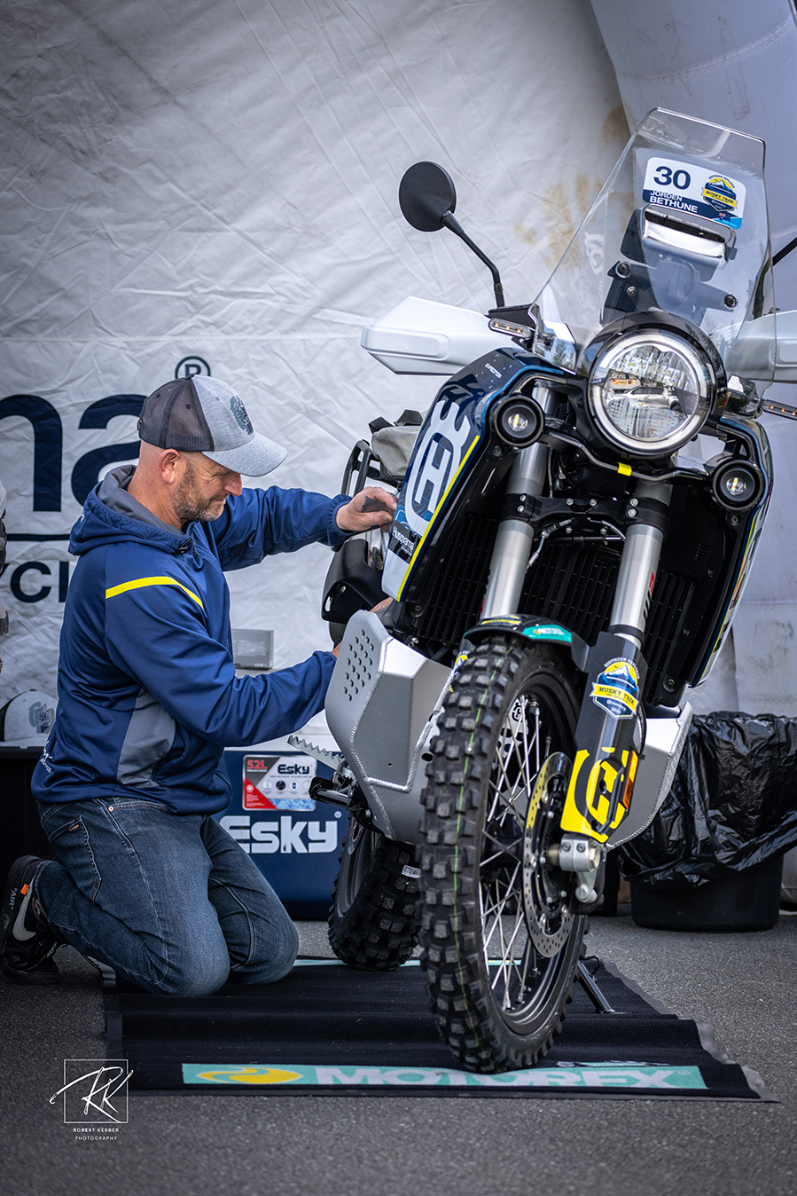 husqvarna-trek-6