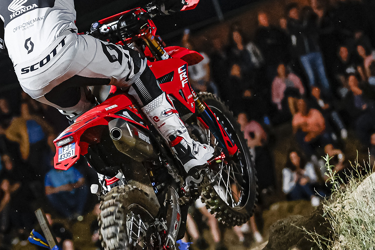 Spotted: Steve Holcombe’s new Eleveit X Legend “Evo” Boots