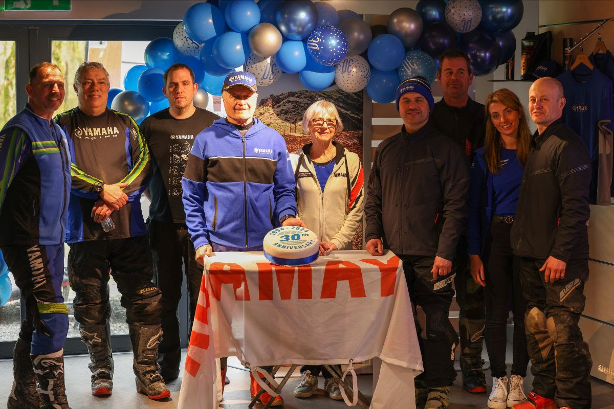 yamaha_off_raod_experience_30_years_team