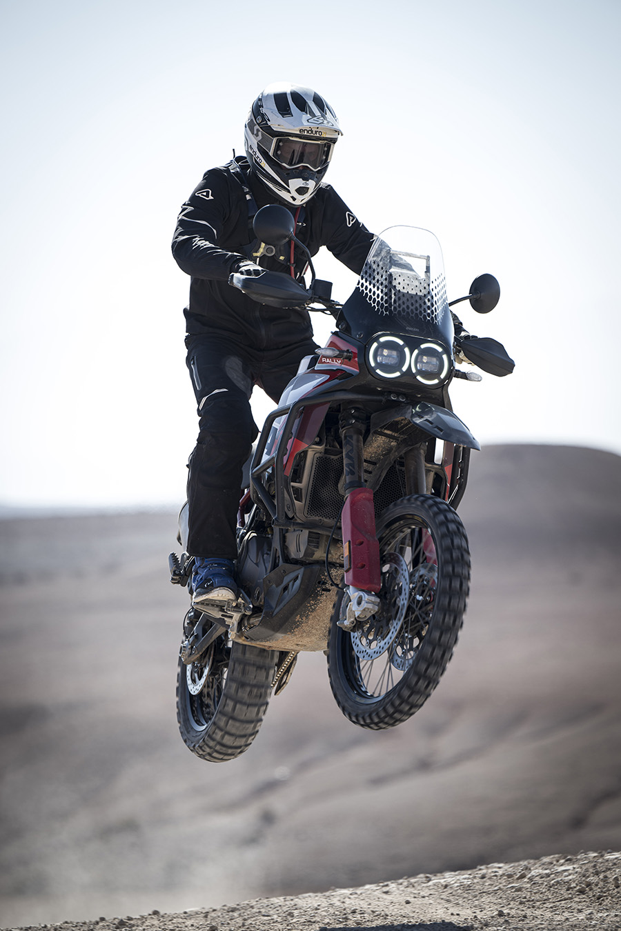 enduro21_ducati_desert_rally_x_ap21300