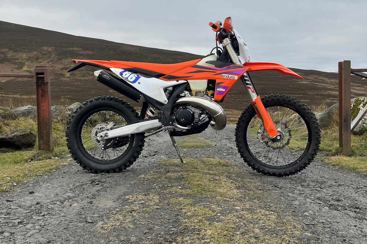 10_things_about_ktm_2024_exc_8