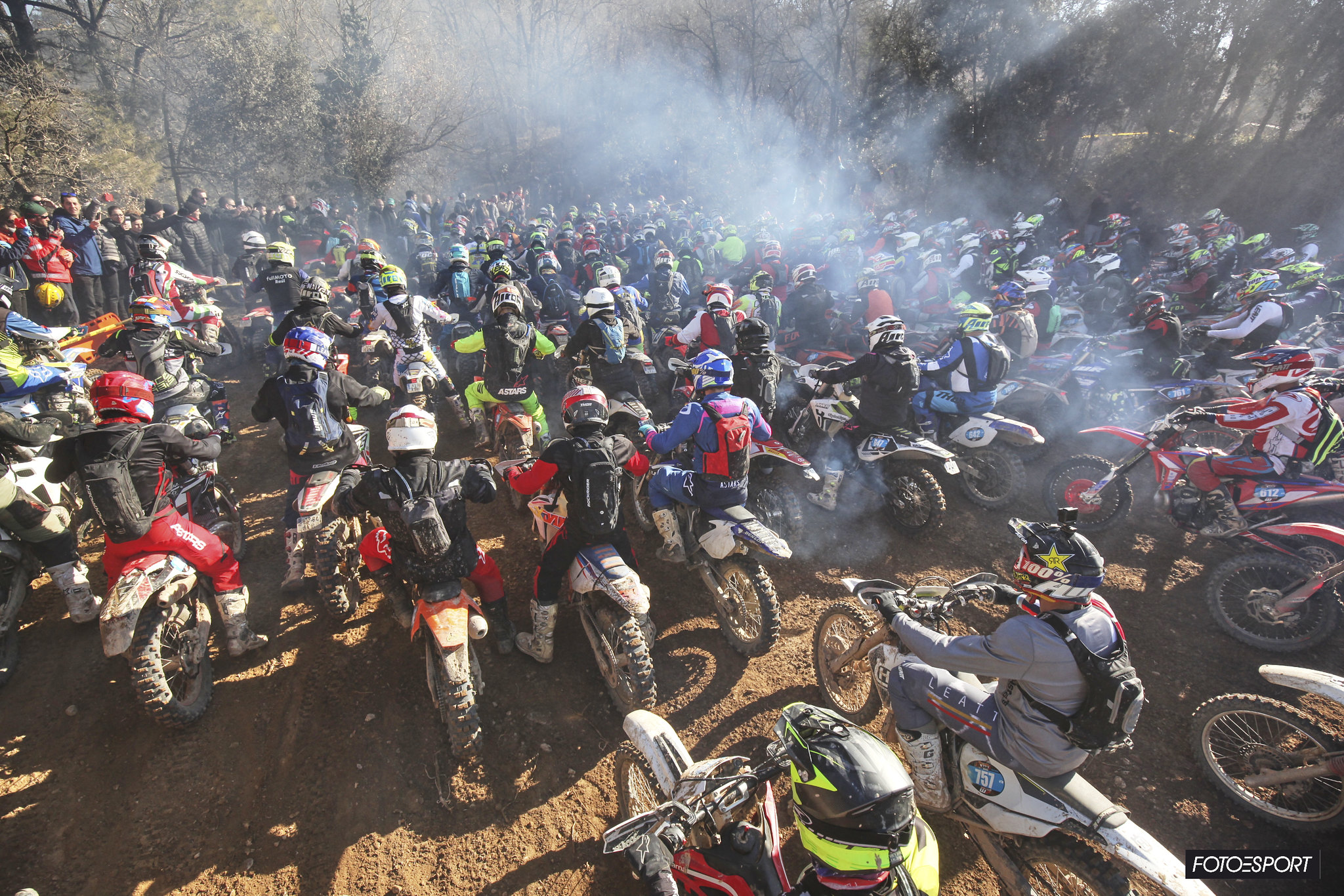 Bassella Race 2024: Walker and Blazusiak head-to-head at massive Spanish enduro festival