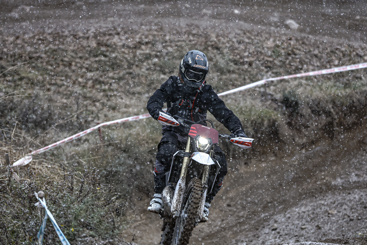 enduro21_fantic_xe300_xef310_tested_12