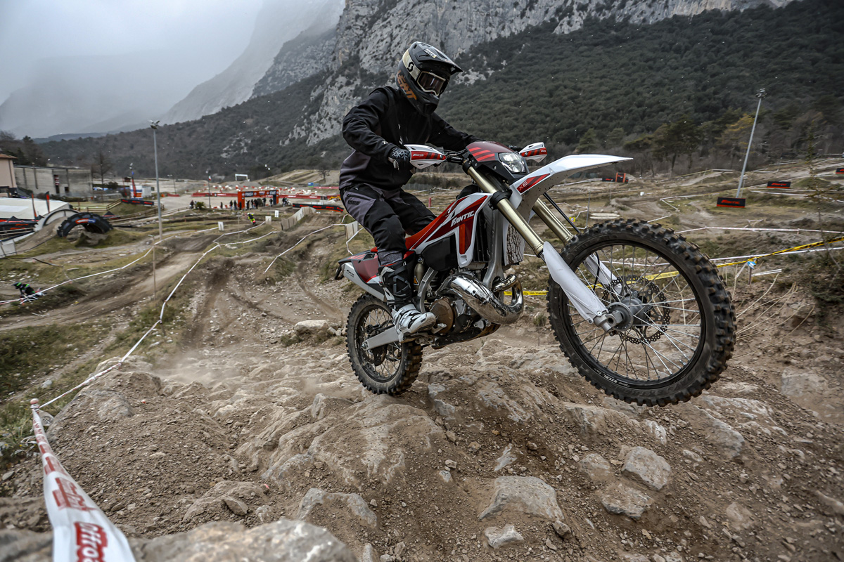 enduro21_fantic_xe300_xef310_tested_6