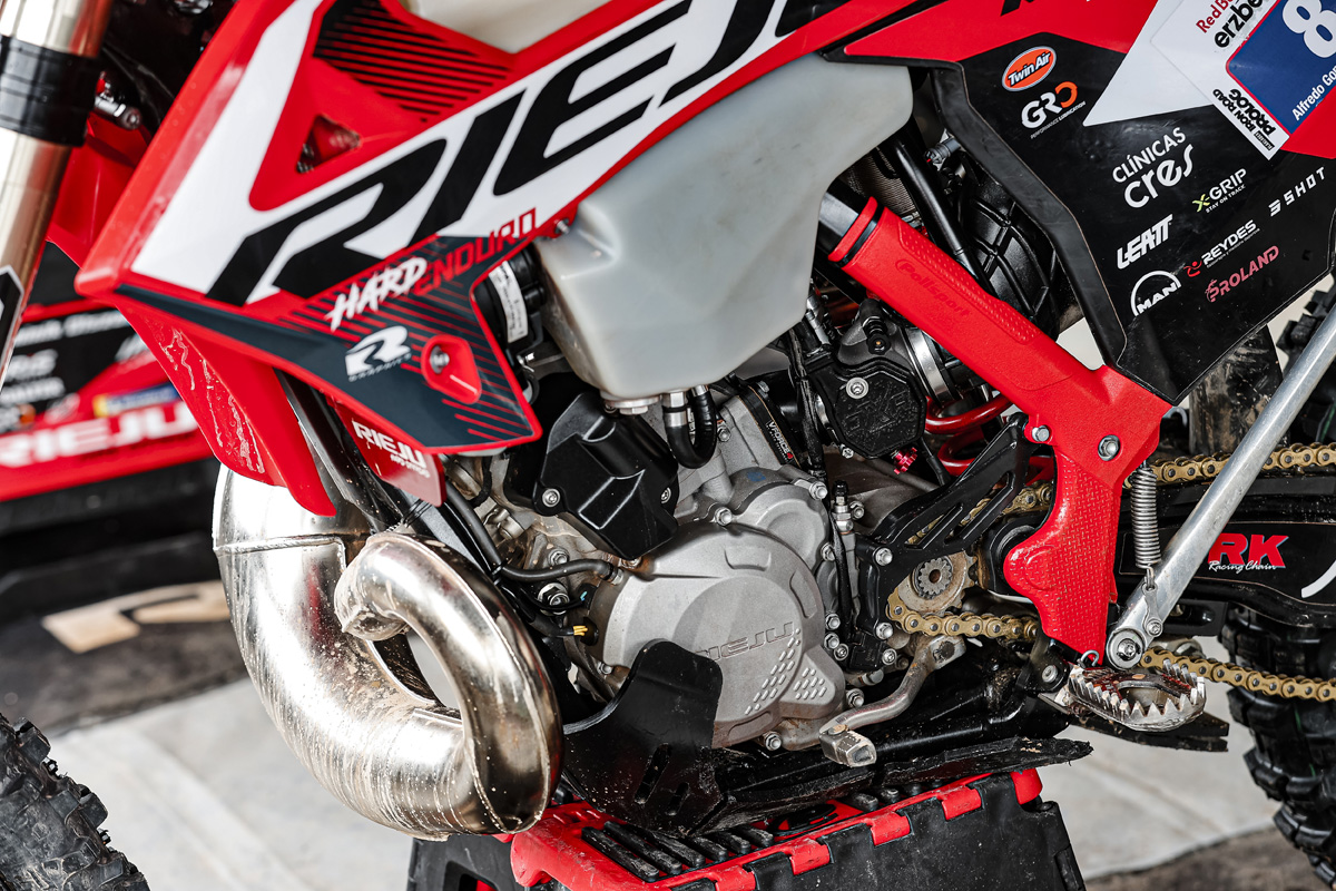 fuel_injected_rieju_hewc-2024-rnd2-erzbergrodeo_04501