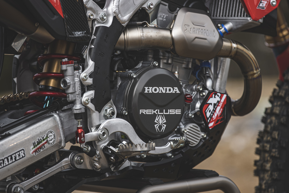 _honda-red-moto-2024_1384