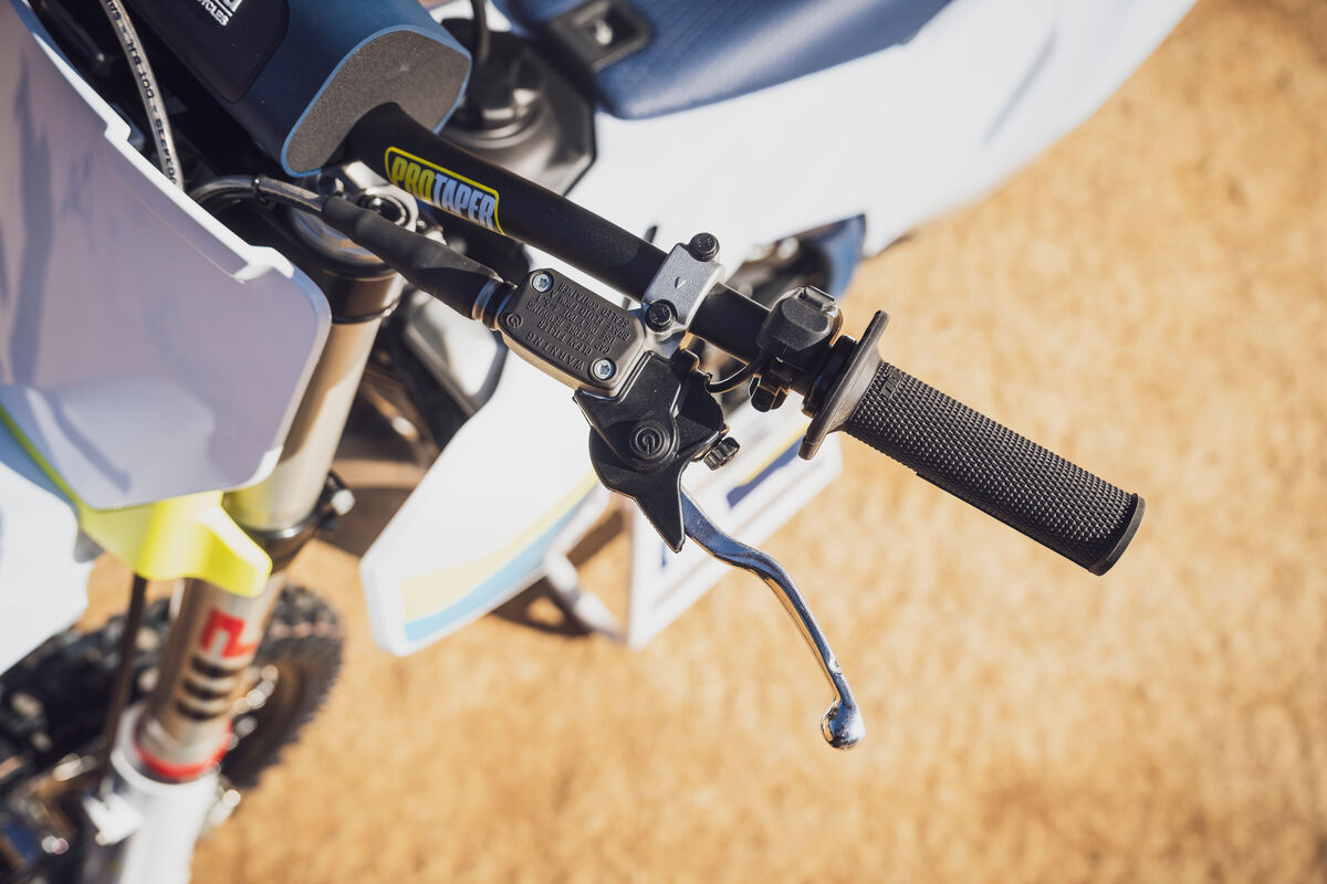 152055_tc-300-2025-clutch-lever