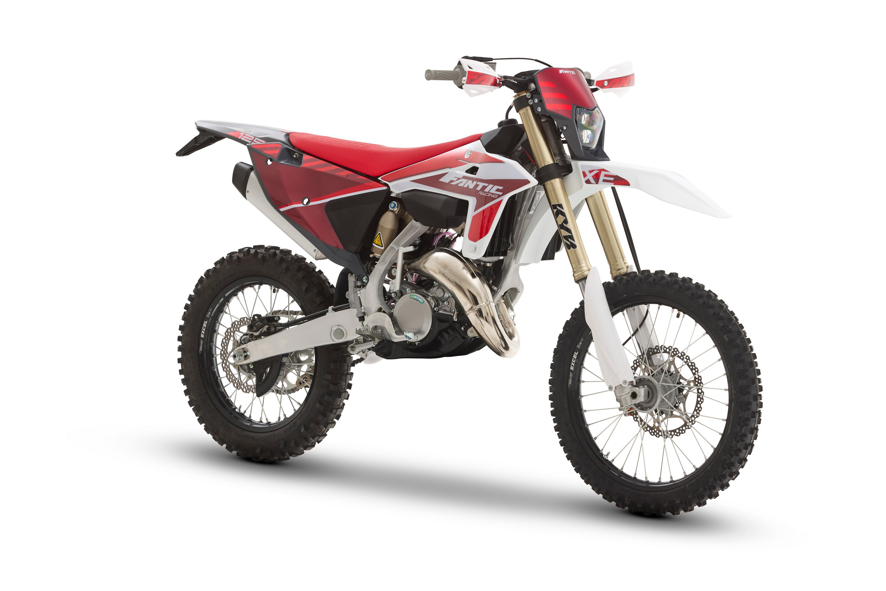 xe125_studio-2