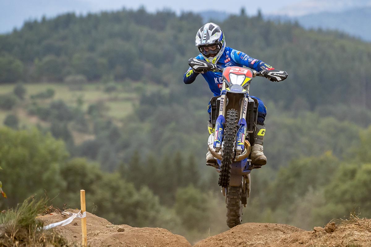 French Enduro Championship: Zach Pichon Wins in Saint-Agrève