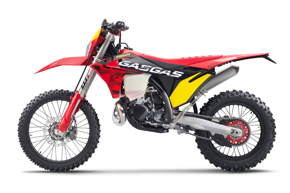 First look: GASGAS EC 300 GP Special ‘90s World Championship Heritage Edition