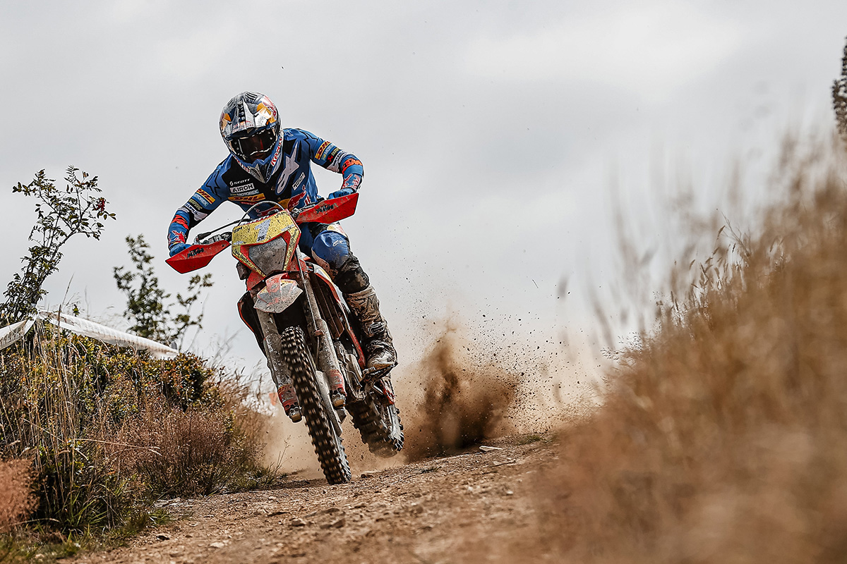 2025 EnduroGP of Great Britain Results: flying Josep Garcia wins day 1 in Wales