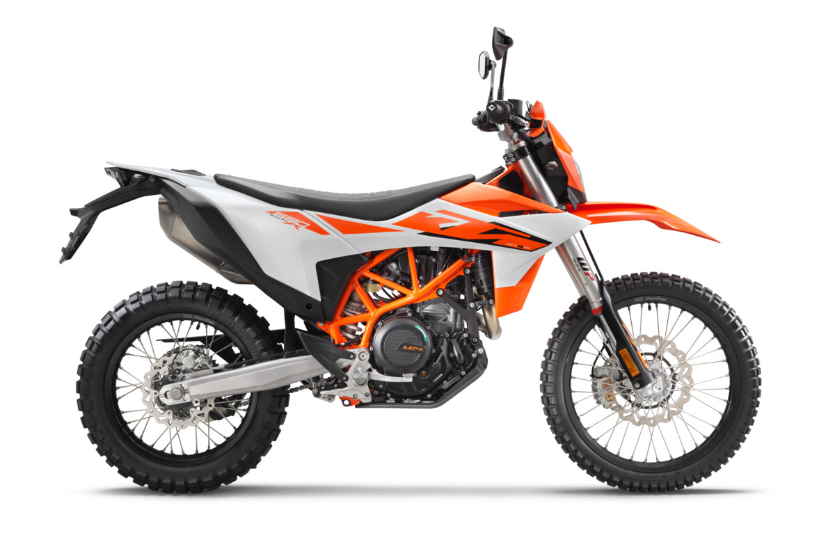 First Look: 2026 KTM 690 Enduro R