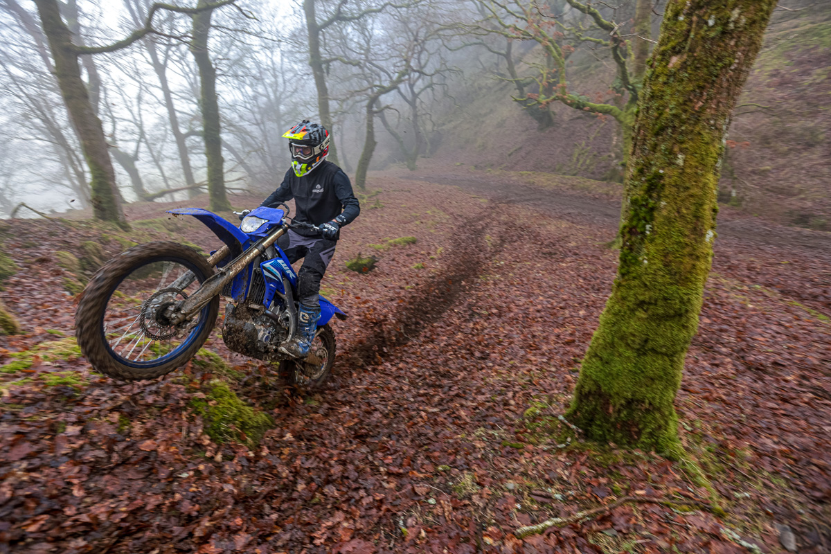 2025_yamaha_wr250f_tested_enduro21_3i9a0233