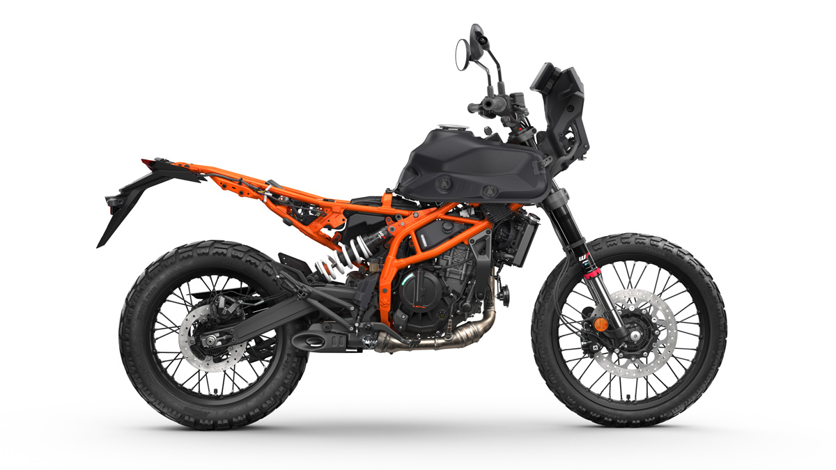 my25-ktm-390-adventure-r-90-right-stripped