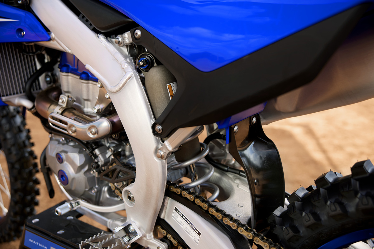 11_2026_yz450ftl_dpbse_us_10_yy_00664