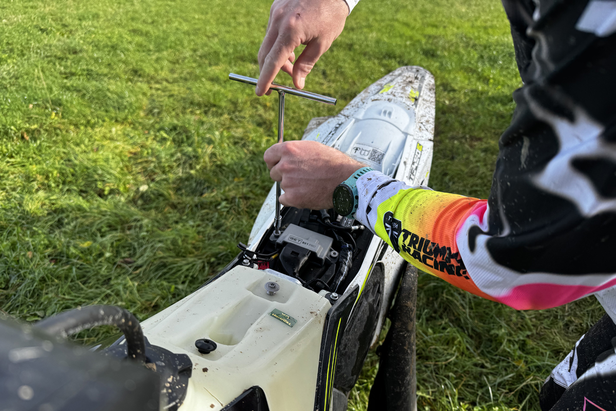 get_athena_sx1_pro_ecu_triumph_enduro21_img_3150